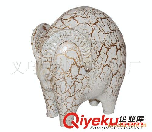 專業(yè)供應樹脂儲錢罐  存錢罐 樹脂工藝原始圖片3