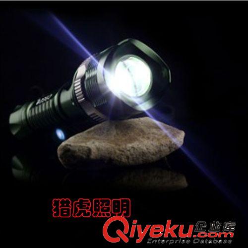 強光電筒批發 強光充電led手電筒 強光遠射手 強光鋁合金調焦原始圖片2