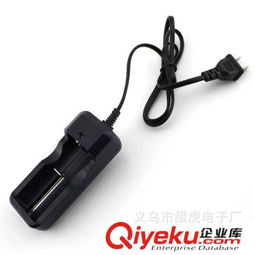 廠家直銷鋰電池充電器 南孚充電器26650專用線充 {wn}充批發(fā)原始圖片2