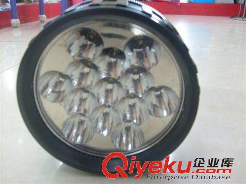 13LED 強光 手提燈 應急燈 用4節1號電池 手電筒 野營燈 釣魚燈原始圖片2