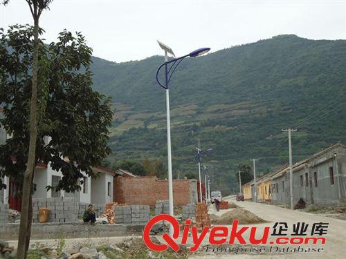 【廠家直銷】led太陽能路燈 小區20W單臂道路燈5米6米7米8米路燈原始圖片3