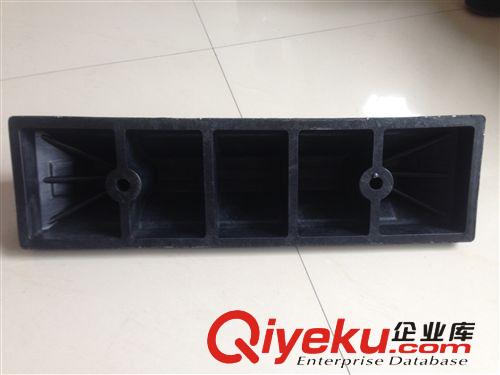 MNSD 供應(yīng)橡塑車輪定位器 塑膠擋車器 車庫停車場交通設(shè)施產(chǎn)品原始圖片2