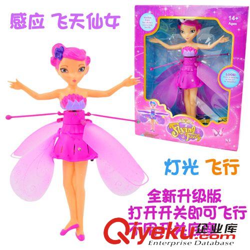 芭比娃娃/公仔 芭比套裝組合大禮盒 公仔玩偶 女孩子過(guò)家家玩具 芭比娃娃 43988