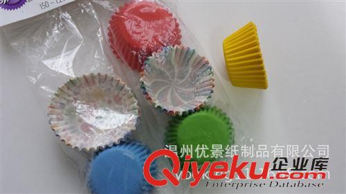 圣誕系列 原裝彩色蛋糕托組合 耐高溫迷你蛋糕紙托 防油蛋糕紙 可定制logo原始圖片2