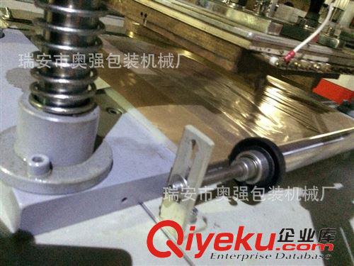 制袋機 專業生產全自動雙道型一次性手套制袋機（質量優 現貨供應）原始圖片3