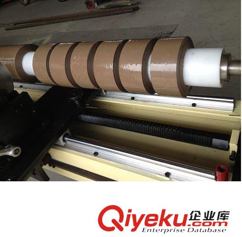 裁切機(jī)系列 手動(dòng)圓刀裁切機(jī) 膠帶切割機(jī) 小型膠帶分切加工設(shè)備 手動(dòng)分切機(jī)原始圖片2