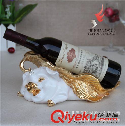 酒架 批發(fā)tj創(chuàng)意小豬芭蕉葉酒架家居飾品gd樹脂電鍍工藝禮品擺件