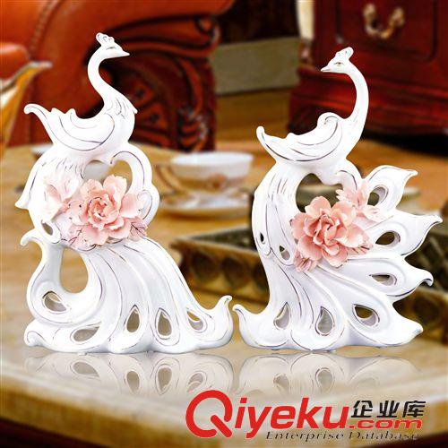 陶瓷擺件 批發(fā)生產(chǎn)供應(yīng)陶玉白低骨瓷描金孔雀擺件鏤空寄花 一對裝