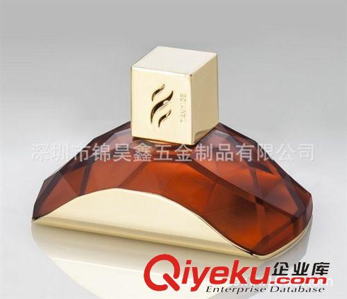 鋁合金產(chǎn)品 低價批發(fā)承接幾何形狀鋅合金壓鑄開模設(shè)計gd汽車香水?dāng)[件原始圖片2