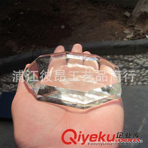 水晶鎮(zhèn)紙 新款熱水晶八角鎮(zhèn)紙壓紙器藝術(shù)工藝辦公用品商務(wù)禮品贈(zèng)送可定制原始圖片2