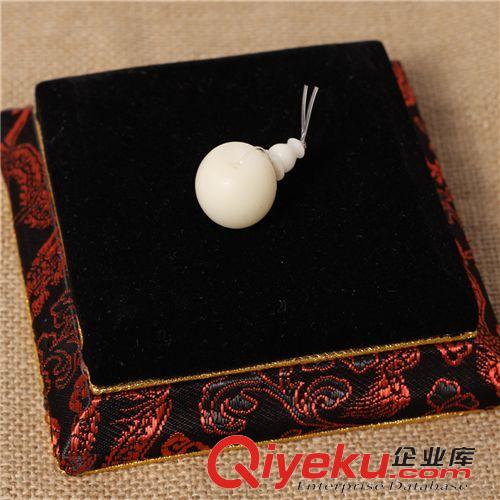 佛珠配件 廠家供應(yīng)  14-22mm優(yōu)質(zhì)白菩提根佛頭三通 純手工打磨 DIY飾品配件