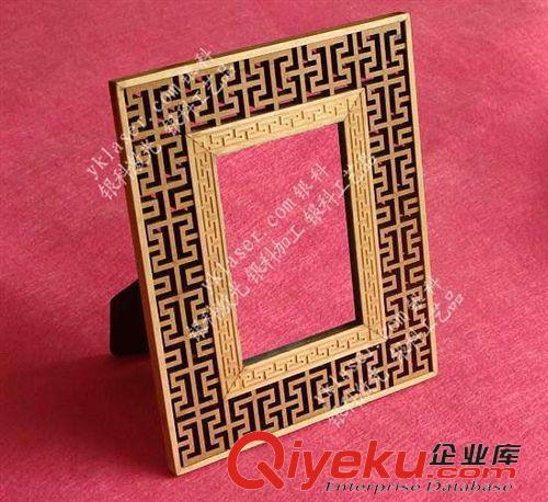 竹木產(chǎn)品激光加工 供應(yīng)復(fù)古風(fēng)格相框 激光鏤空切割加工 竹木加工亞克力相框架
