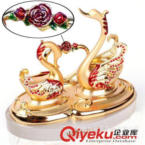 婚慶工藝品天鵝系列 【價(jià)格優(yōu)惠】供應(yīng)心相印小天鵝婚慶禮品 琺瑯彩婚慶禮品 婚慶禮品
