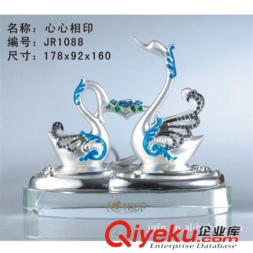 婚慶工藝品天鵝系列 優(yōu)質(zhì)推薦精美仿生情侶婚慶禮品 gd鋅合金天鵝家居裝飾品