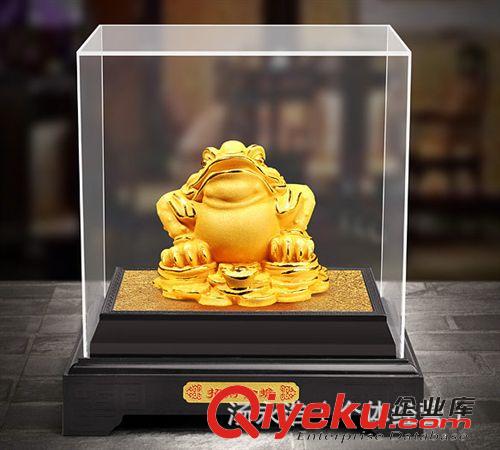 絨沙金工藝品 大量生產(chǎn) 招財(cái)金蟾絨沙金擺件 結(jié)婚禮物創(chuàng)意擺件