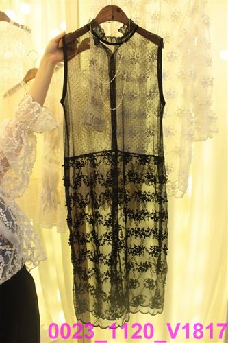 - 連衣裙專區 韓國女裝代購 東大門進口批發 2014冬款純色鏤空蕾絲無袖連衣裙原始圖片2