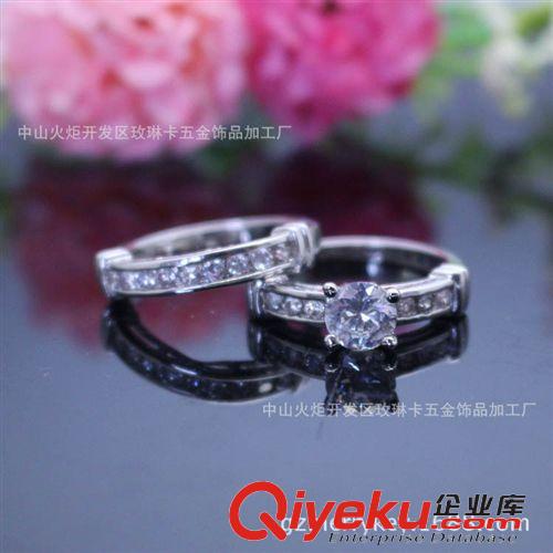 10月新品 韓國韓版時尚潮流新穎結(jié)婚套戒男女款情侶鑲鉆戒指環(huán)熱賣二套戒