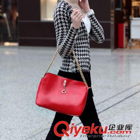 限時打折 女包批發(fā)供應(yīng)2015新款潮女鏈條包歐美時尚復(fù)古單肩手提包一件代發(fā)