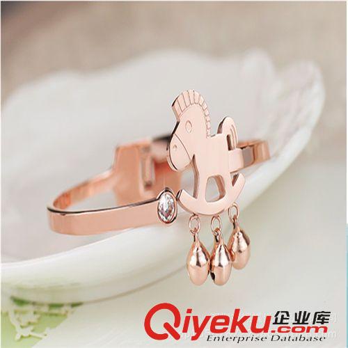  手鏈 伊泰蓮娜  歐美時(shí)尚熱銷首飾情人節(jié)禮物水晶手鐲廠家直銷批發(fā)