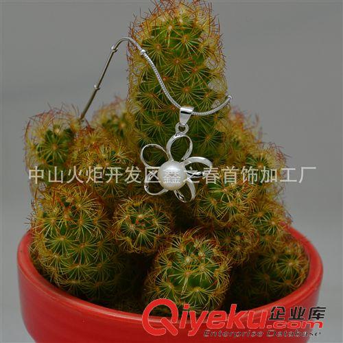 項(xiàng)飾 項(xiàng)鏈 925銀項(xiàng)鏈 淡水珍珠項(xiàng)鏈 花朵項(xiàng)墜項(xiàng)鏈原始圖片3