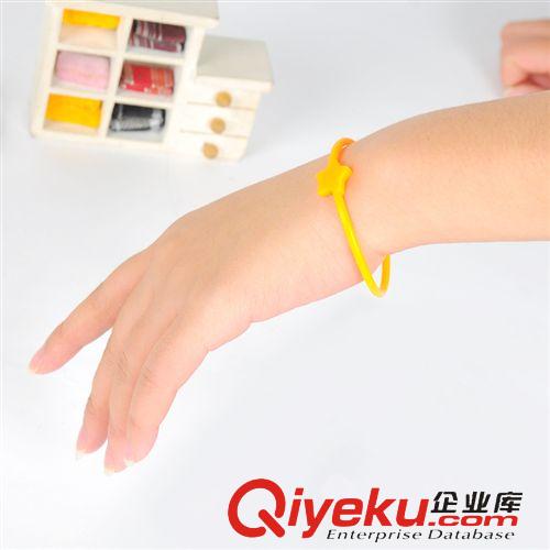 手環 熱銷創意飾品 個性夜光硅膠手環  八字胡款 安全md  現貨批發原始圖片2