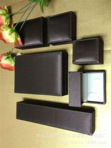 膠盒 廠家批發(fā)-供應(yīng)包裝盒，禮品盒，飾品包裝盒,首飾盒 價(jià)格低 做貨快