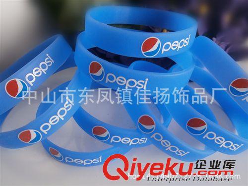 手腕帶 手環(huán) 廠家供應(yīng)夜光環(huán)保硅膠手環(huán) 百事可樂硅膠手環(huán) UV手環(huán)原始圖片2