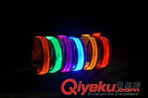 護(hù)肩 廠家直供大量現(xiàn)貨戶外用品/LED發(fā)光安全臂帶/手臂帶新款超亮批發(fā)原始圖片3