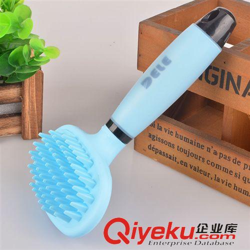 狗狗清潔美容工具 高級(jí)按摩刷得樂(lè)總代理狗狗洗澡刷浴刷寵物洗澡按摩刷狗狗沐浴刷原始圖片3