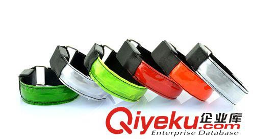 發光戶外用品 LED晶格發光臂帶 LED手臂帶 反光臂帶 節慶用品 閃光助威道具