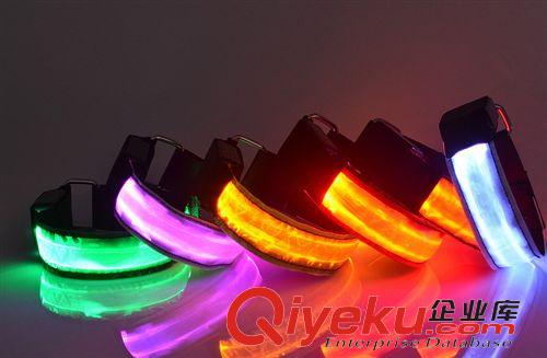 發光戶外用品 LED晶格發光臂帶 LED手臂帶 反光臂帶 節慶用品 閃光助威道具