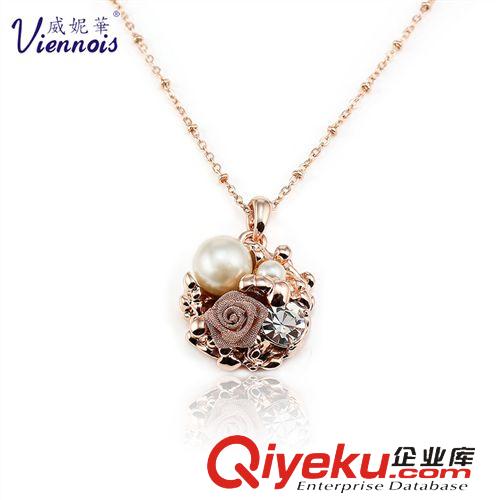 新品專區 zpviennois威妮華暢銷花卉珍珠鑲嵌明星款項鏈女士項飾品批發