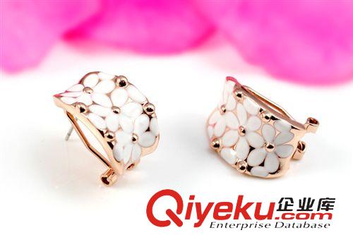新品專區(qū) viennois威妮華耳釘電鍍玫瑰金暢銷爆款滴油鑲鉆雪花耳環(huán)zp批發(fā)