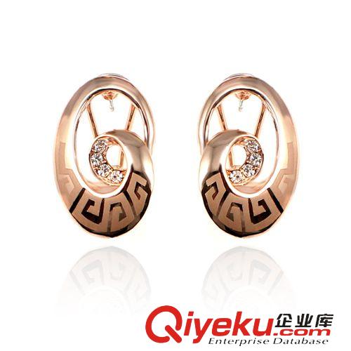 新品專區 viennois正品威妮華耳環鑲鉆不對稱耳釘五角星星爆款耳墜耳飾品