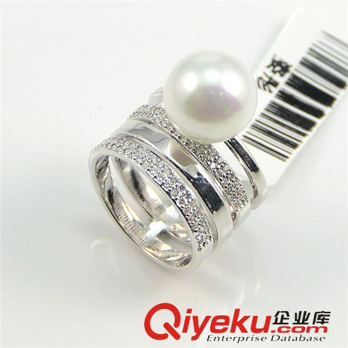 Sibo戒指 sibo思柏環(huán)保銅工藝鑲gd鋯石 簡(jiǎn)潔大方銀白色珍珠戒指