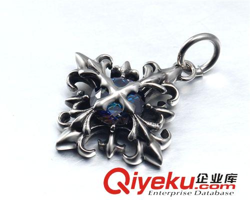 鈦鋼吊墜 boho個性鏤空內(nèi)鑲嵌寶石復(fù)古鈦鋼飾品  外貿(mào)出口男女生吊墜批發(fā)原始圖片3