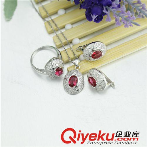 純銀套裝專區(qū) 銀飾廠家供應(yīng)925純銀鑲寶石歐美大氣款首飾套裝 品質(zhì)保證 爆款