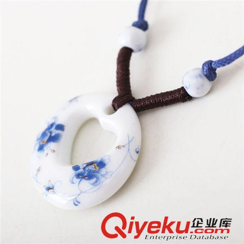 景德鎮(zhèn) 陶瓷 飾品 景德鎮(zhèn)陶瓷飾品批發(fā) 民族風(fēng)青花瓷吊墜毛衣鏈 復(fù)古項(xiàng)飾 一件代發(fā)