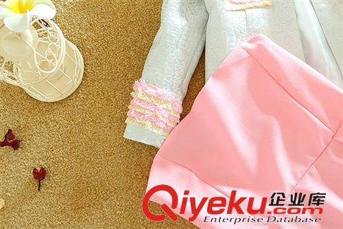 9月新款 9.5瑞麗兩件套裝