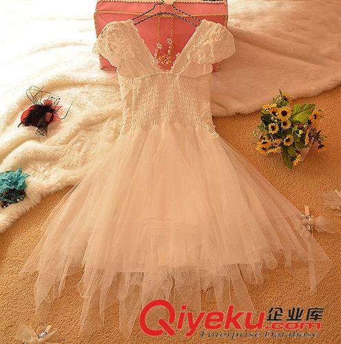 禮服 2014新款V領(lǐng)晚禮服蕾絲拼接蓬蓬裙伴娘裙小禮服連衣裙批發(fā)代理女1原始圖片2