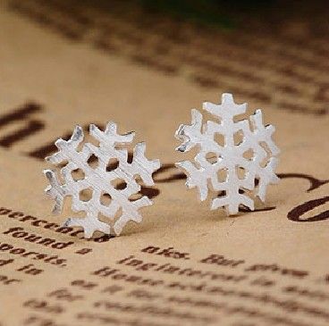材質(zhì)款式分類 2014淘寶貨源925純銀飾品 拉絲雪花銀耳釘圣誕禮物 新品廠家批發(fā)