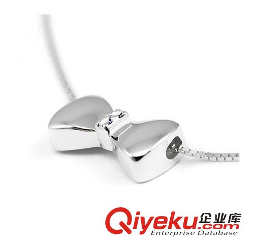 吊墜專區(qū) S925純銀新款項(xiàng)鏈 祖母綠吊墜 天使的眼淚項(xiàng)墜 水滴滿鉆吊墜批發(fā)