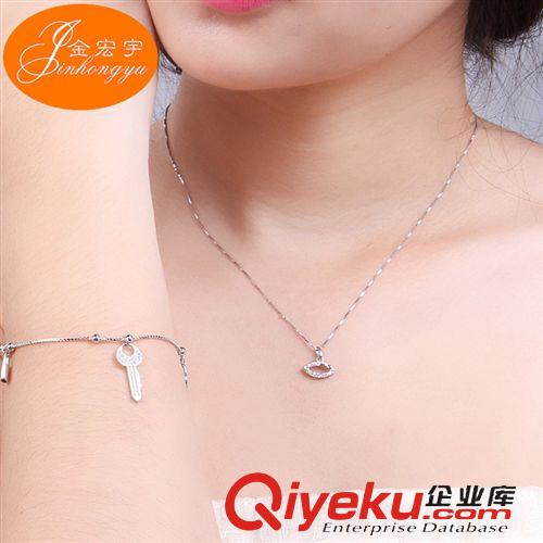 S925項(xiàng)鏈 品牌首飾{dj0}品質(zhì)純銀飾品 精致時(shí)尚鑲鉆大嘴唇帶小蝴蝶結(jié)款項(xiàng)鏈原始圖片3