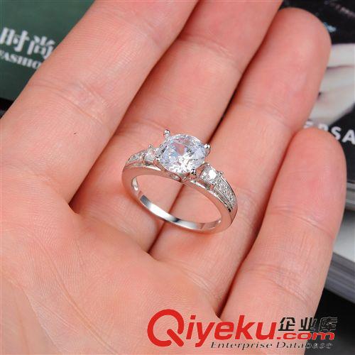 鍍真白金首飾（鑲鉆） 女戒滿天星手飾 鉆戒批發(fā) 鍍白金小商品 女士生日禮品 戒指DJ955