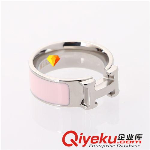 愛馬S 外貿飾品批發速賣通貨源 愛馬316L不銹鋼H戒指 彩色H滴膠戒指