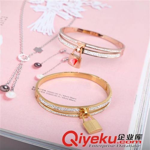 路‘S 速賣通外貿(mào)貨源出口混批 玫金  雙排鉆大鎖頭字母不銹鋼手鐲原始圖片3