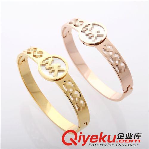 MK 速賣通外貿(mào)貨源出口混批 歐美m(xù)k圓盤白貝鏤空字母不銹鋼手鐲