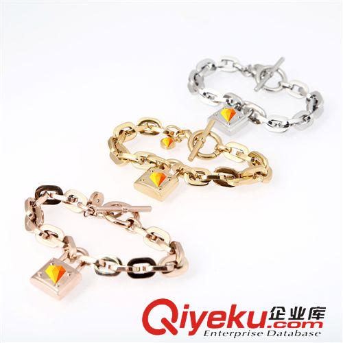 MK 速賣通外貿(mào)貨源出口混批  M家立體鎖頭鏈條手鏈 不銹鋼手鐲