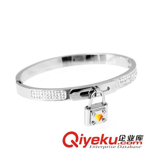 MK 速賣通外貿貨源出口混批 廠價批發 M家鎖頭泥巴水鉆不銹鋼手鐲