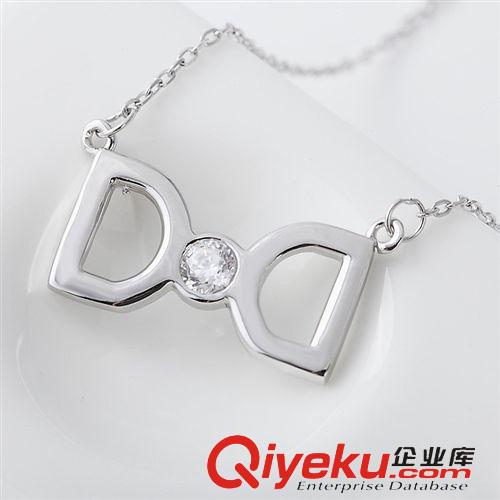 款式類(lèi)別 tr綠玉髓 寶石 鉆石戒指 時(shí)尚名媛gd紅玉髓戒指 銀飾批發(fā)